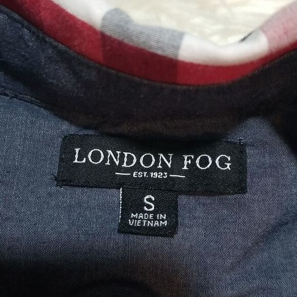 London Fog Men's Checkered Casual Button Down Shirt - Picture 3 of 8